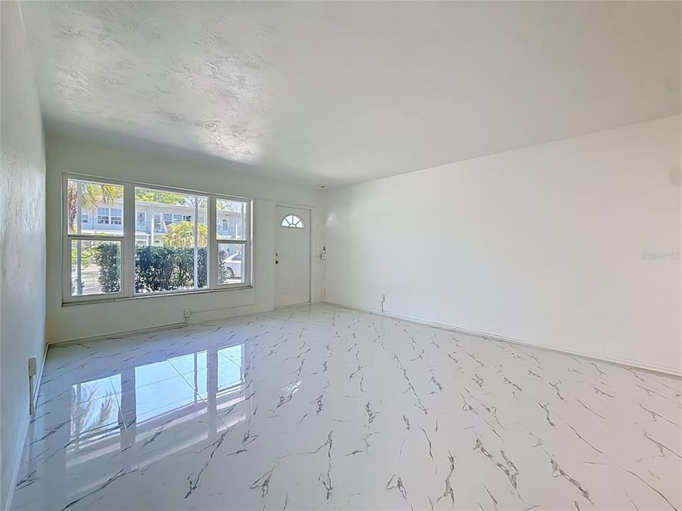 En Venta: $140,000 (2 camas, 1 baños, 970 Pies cuadrados)