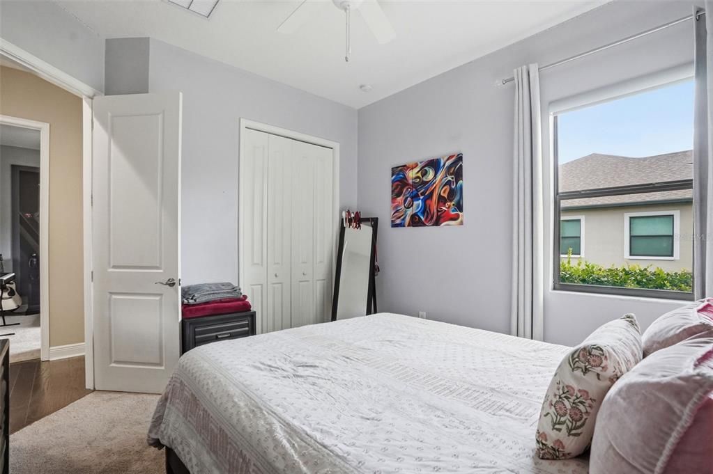 Activo con contrato: $749,900 (5 camas, 5 baños, 3802 Pies cuadrados)
