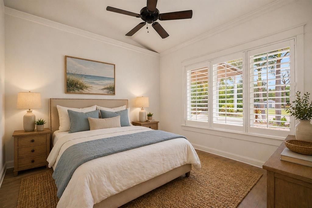 For Sale: $2,450,000 (5 beds, 4 baths, 4794 Square Feet)