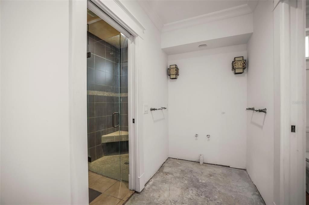 For Sale: $2,450,000 (5 beds, 4 baths, 4794 Square Feet)