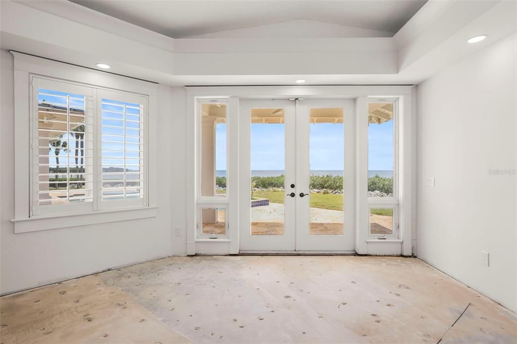 For Sale: $2,450,000 (5 beds, 4 baths, 4794 Square Feet)