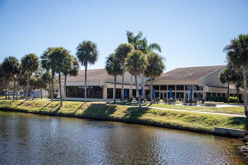 Active With Contract: $259,900 (2 beds, 2 baths, 1070 Square Feet)
