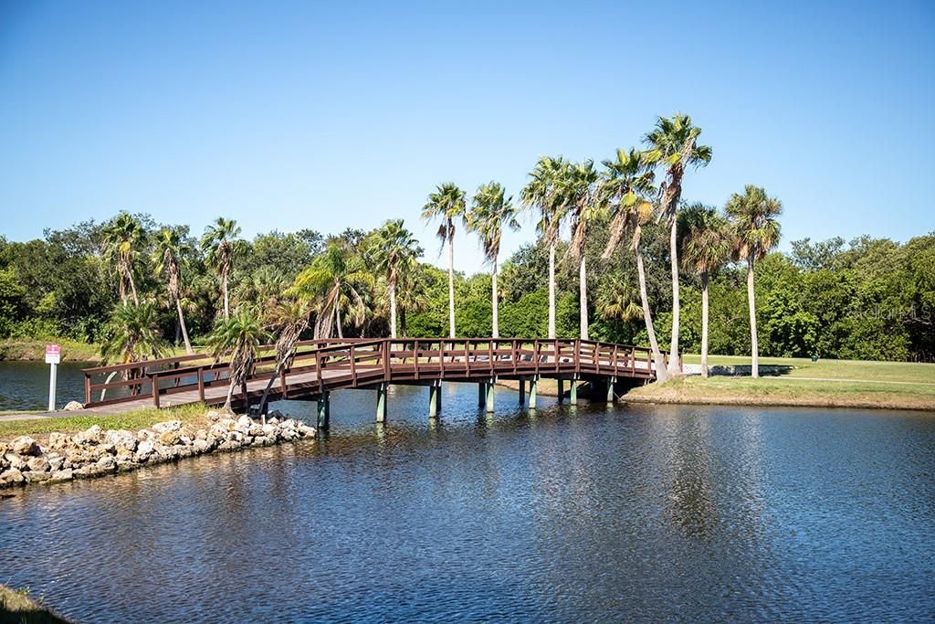 Active With Contract: $259,900 (2 beds, 2 baths, 1070 Square Feet)