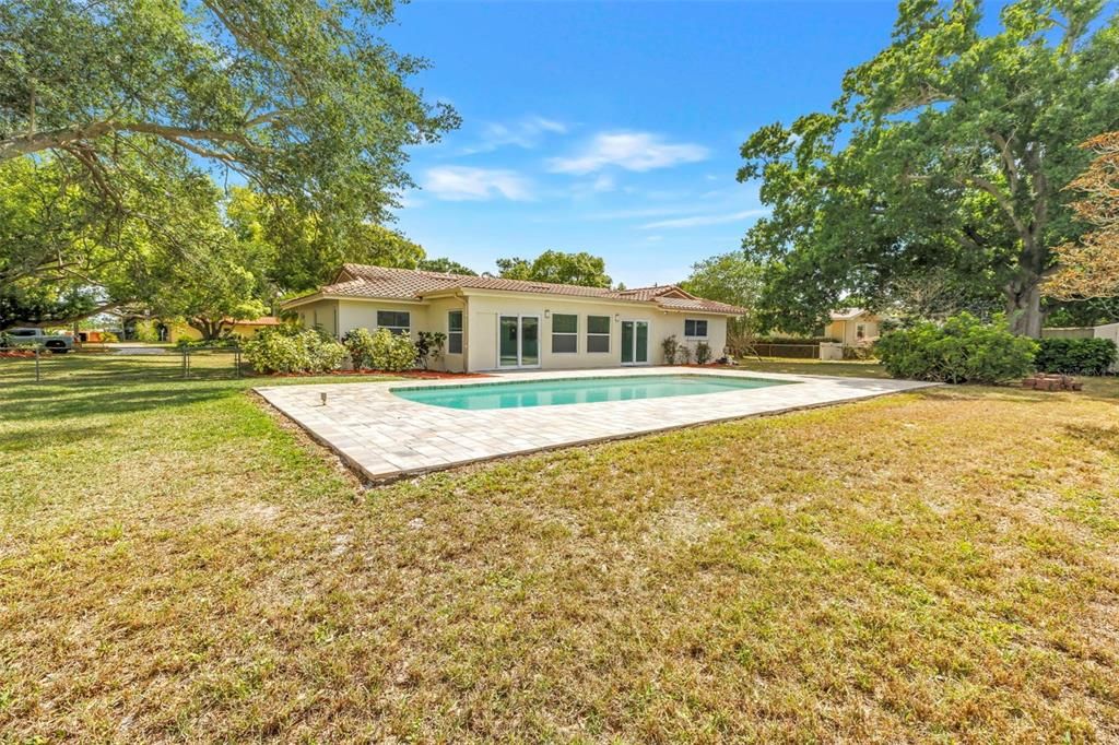 Activo con contrato: $849,000 (3 camas, 2 baños, 1990 Pies cuadrados)