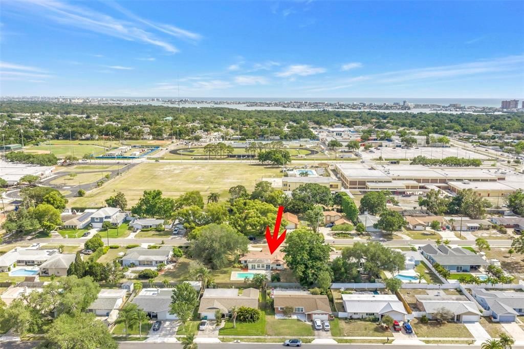 Activo con contrato: $849,000 (3 camas, 2 baños, 1990 Pies cuadrados)