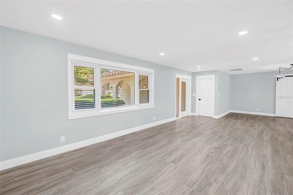 Activo con contrato: $849,000 (3 camas, 2 baños, 1990 Pies cuadrados)