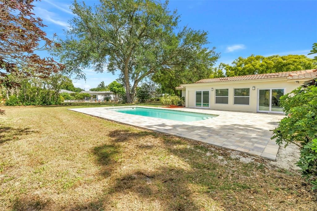 Activo con contrato: $849,000 (3 camas, 2 baños, 1990 Pies cuadrados)