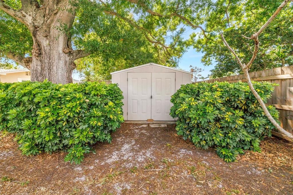 Activo con contrato: $849,000 (3 camas, 2 baños, 1990 Pies cuadrados)