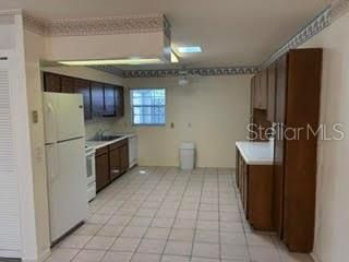 Под контрактом: $329,900 (3 спален, 2 ванн, 1719 Квадратных фут)