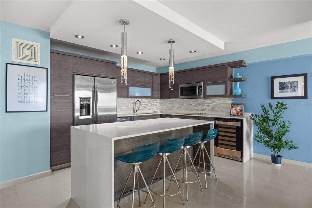 En Venta: $875,000 (2 camas, 2 baños, 1500 Pies cuadrados)