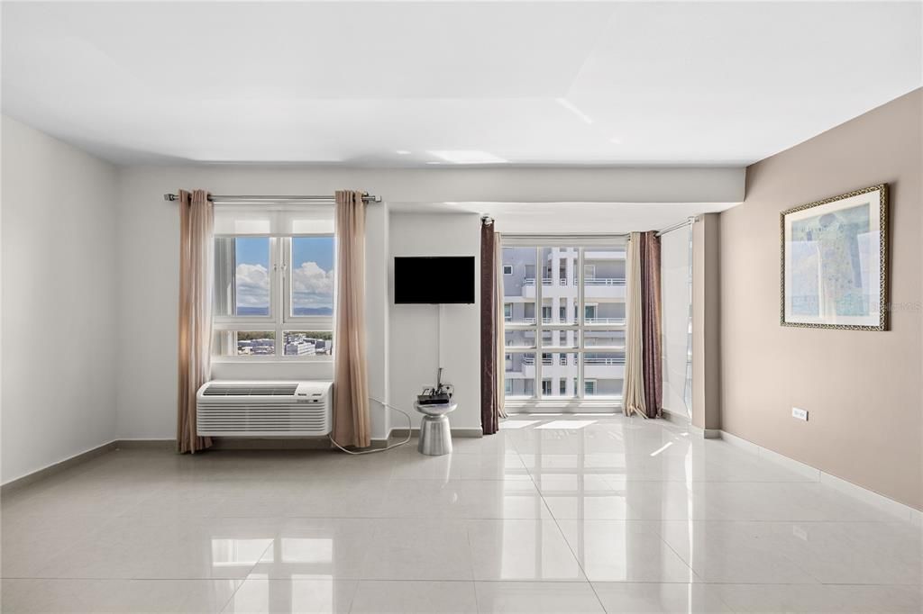 En Venta: $875,000 (2 camas, 2 baños, 1500 Pies cuadrados)
