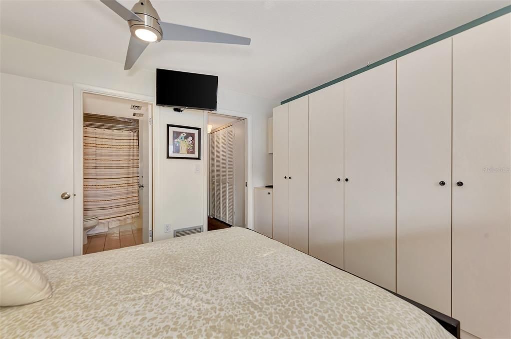 En Venta: $219,000 (1 camas, 1 baños, 716 Pies cuadrados)