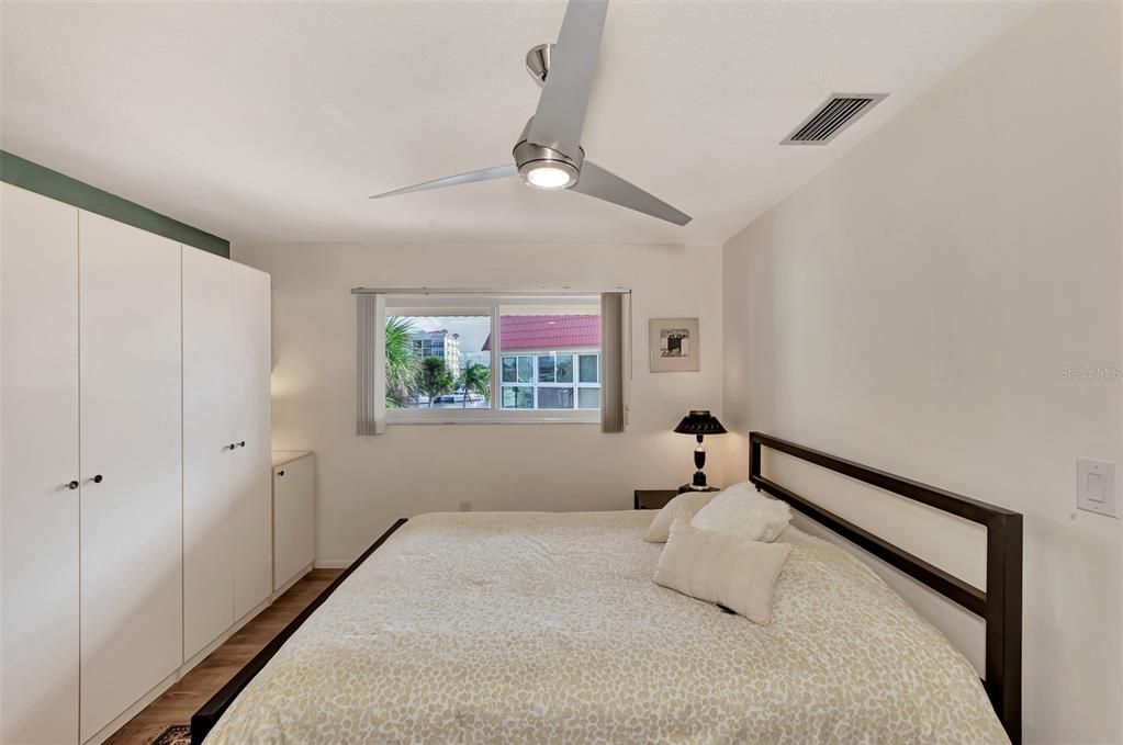 En Venta: $219,000 (1 camas, 1 baños, 716 Pies cuadrados)