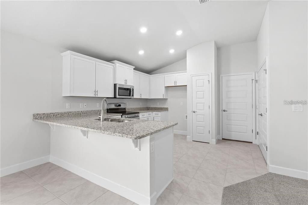 En Venta: $324,900 (3 camas, 2 baños, 1368 Pies cuadrados)