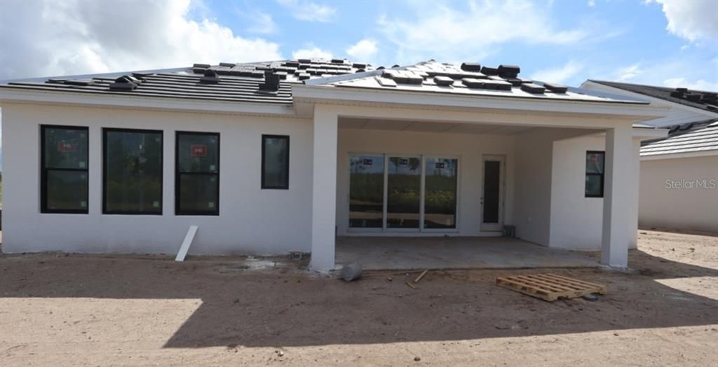 En Venta: $849,990 (4 camas, 3 baños, 3035 Pies cuadrados)