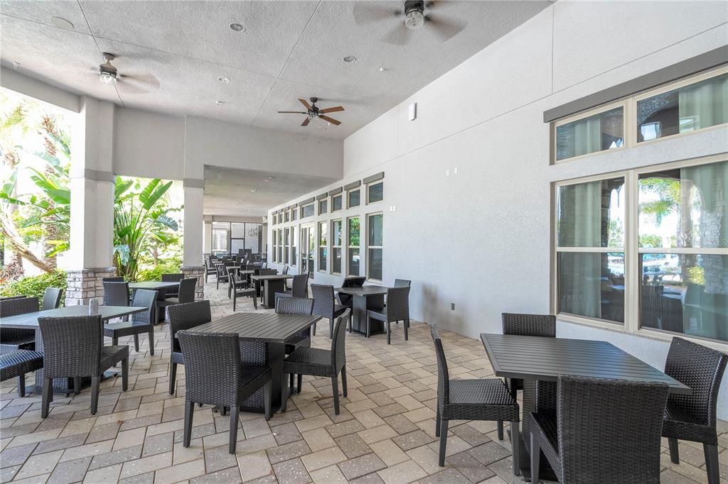 Active With Contract: $949,990 (5 beds, 4 baths, 3227 Square Feet)