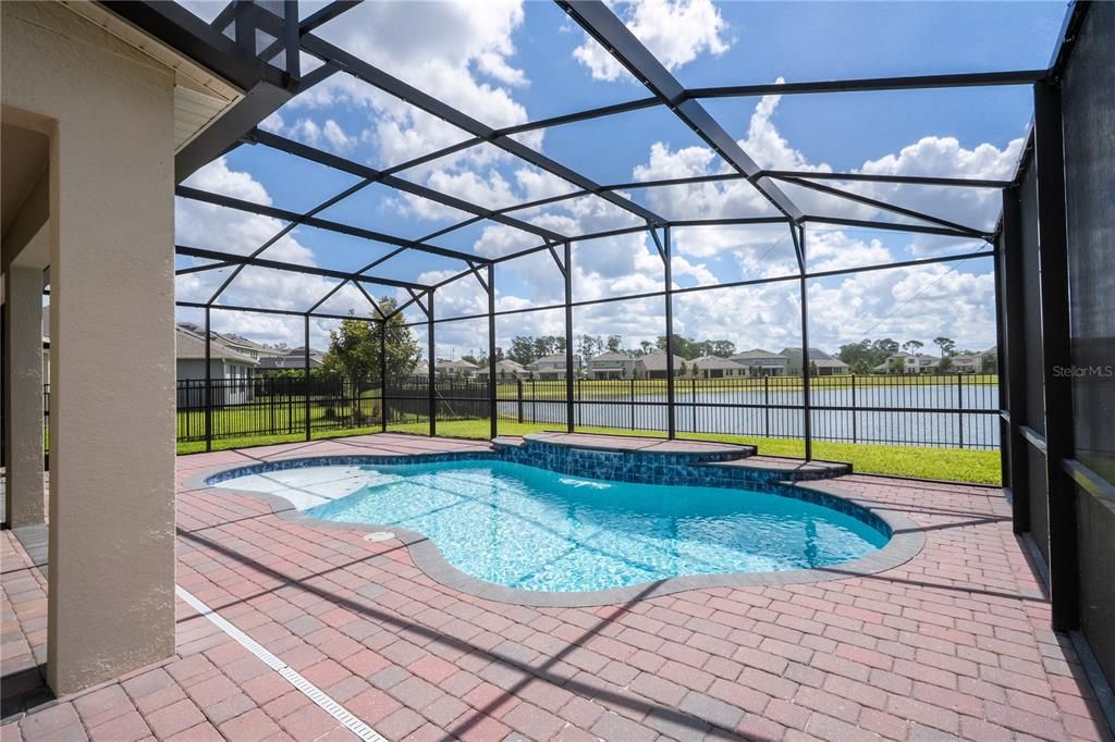 Active With Contract: $949,990 (5 beds, 4 baths, 3227 Square Feet)