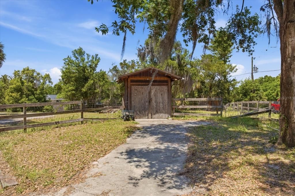 На продажу: $495,000 (4 спален, 2 ванн, 1728 Квадратных фут)