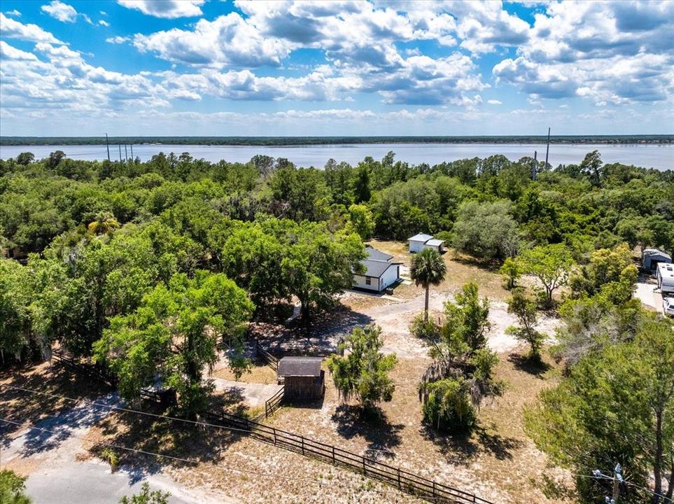 На продажу: $495,000 (4 спален, 2 ванн, 1728 Квадратных фут)