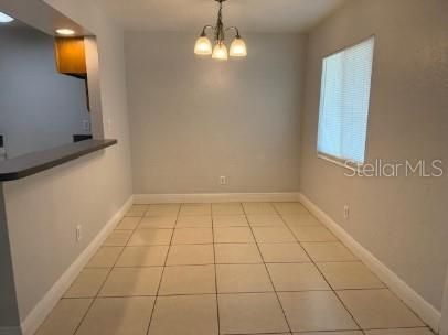 For Rent: $1,050 (2 beds, 1 baths, 841 Square Feet)