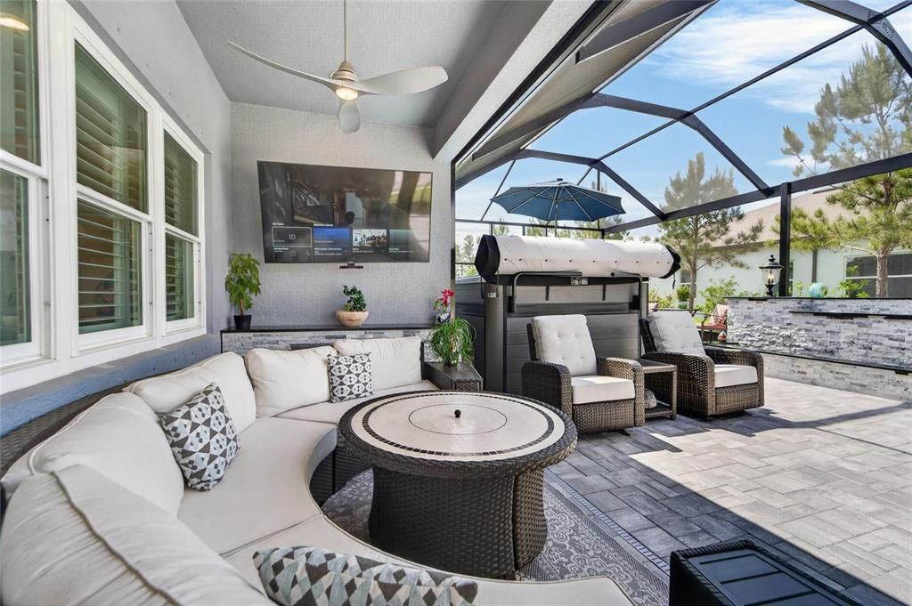En Venta: $849,000 (3 camas, 3 baños, 2806 Pies cuadrados)