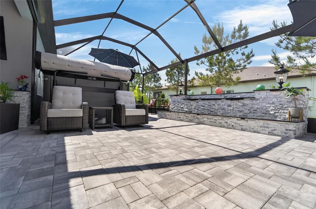 En Venta: $849,000 (3 camas, 3 baños, 2806 Pies cuadrados)