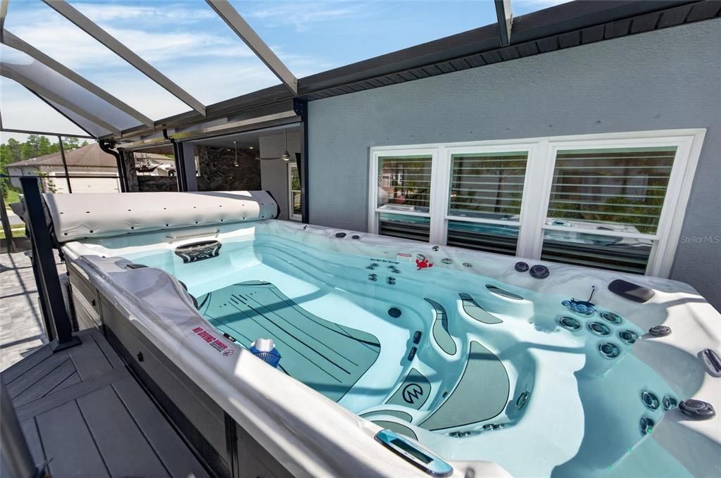 En Venta: $849,000 (3 camas, 3 baños, 2806 Pies cuadrados)