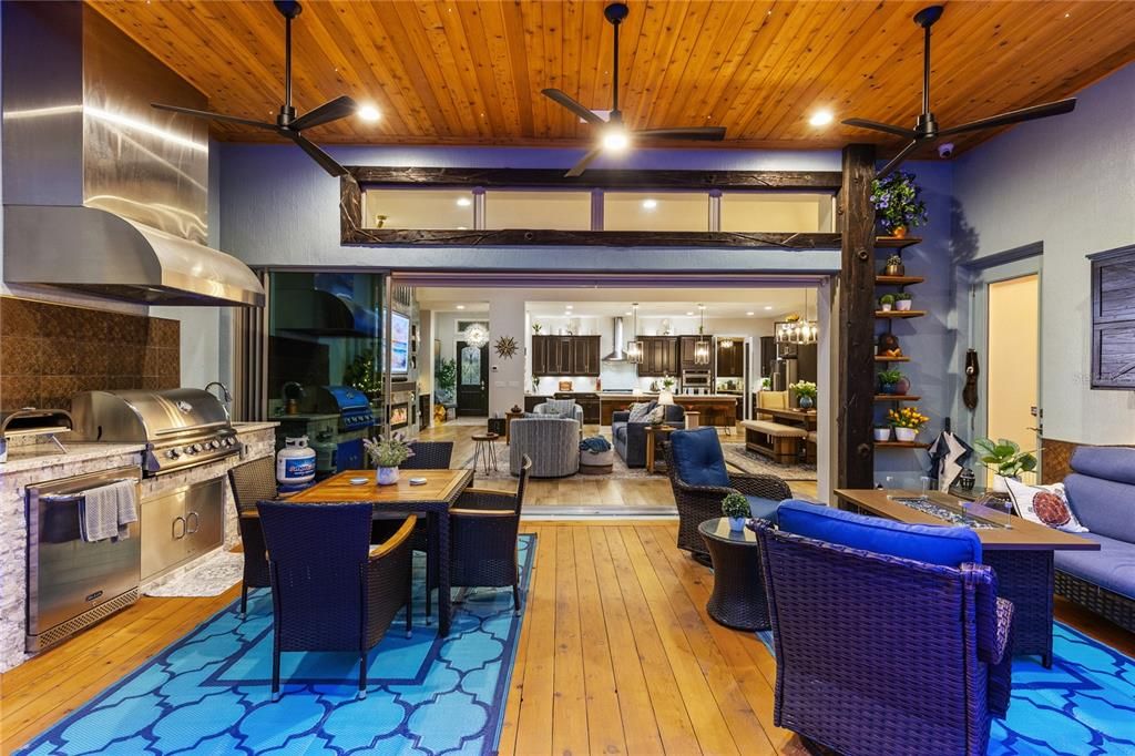 En Venta: $1,399,000 (4 camas, 4 baños, 3038 Pies cuadrados)