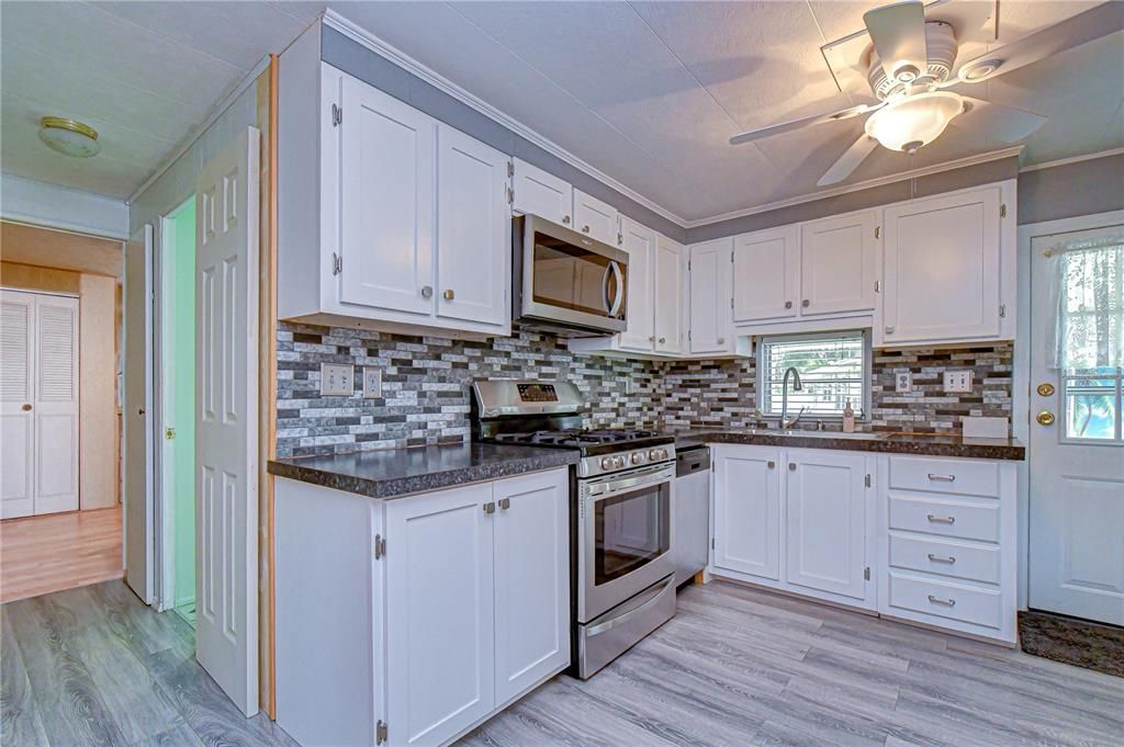 En Venta: $114,900 (2 camas, 2 baños, 960 Pies cuadrados)