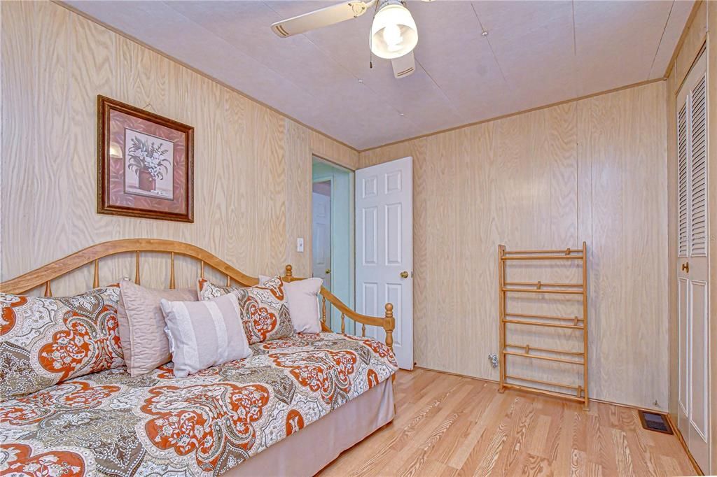 En Venta: $114,900 (2 camas, 2 baños, 960 Pies cuadrados)
