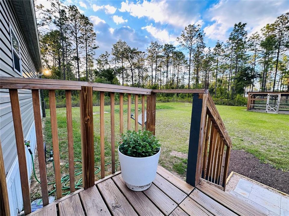For Sale: $279,000 (3 beds, 2 baths, 1800 Square Feet)