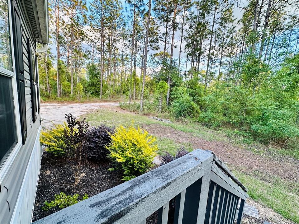 For Sale: $279,000 (3 beds, 2 baths, 1800 Square Feet)