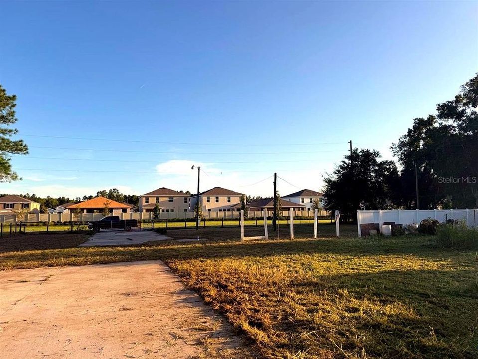 En Venta: $200,000 (0.53 acres)