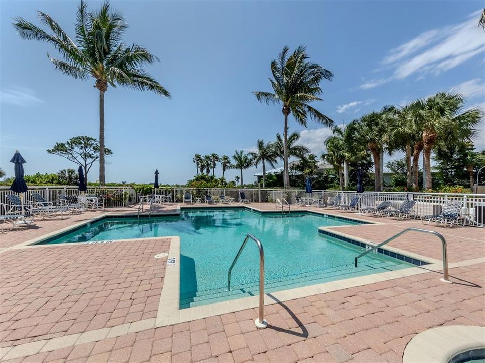 For Sale: $1,175,000 (3 beds, 3 baths, 2187 Square Feet)