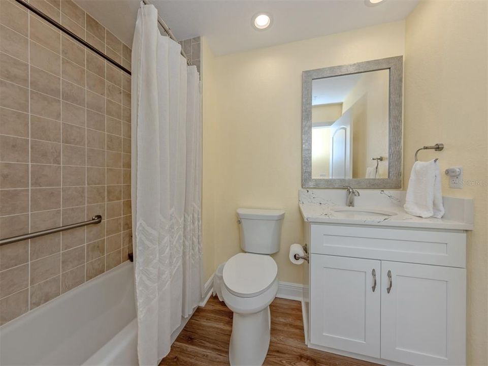 For Sale: $1,175,000 (3 beds, 3 baths, 2187 Square Feet)