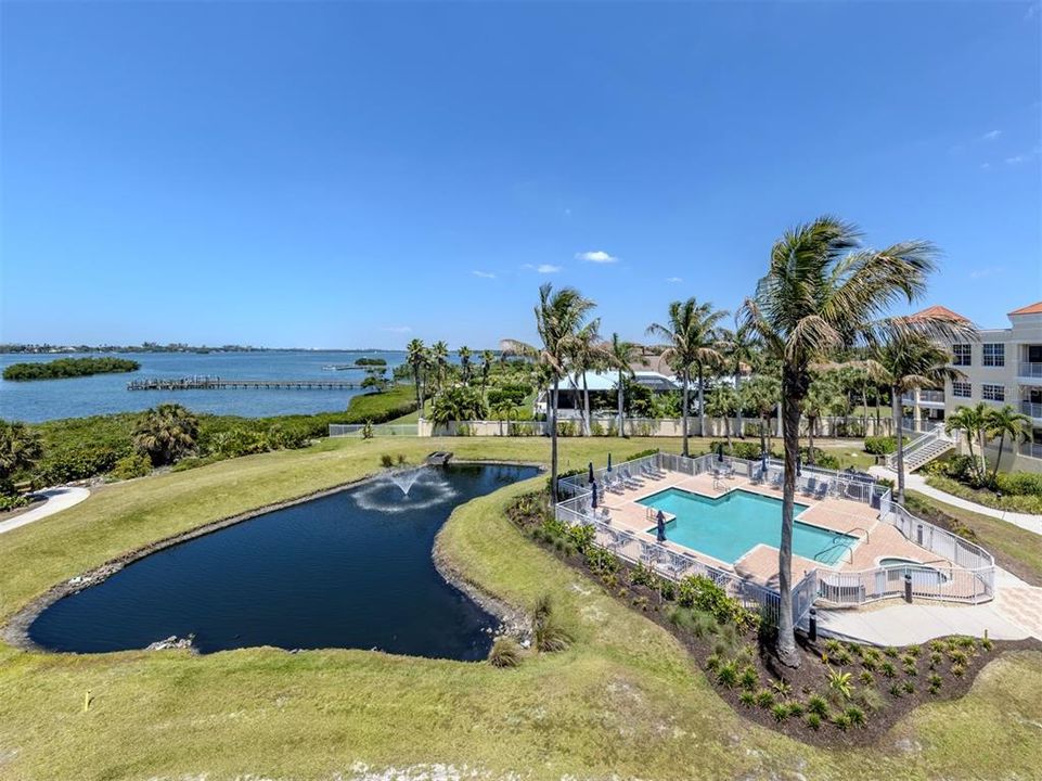 For Sale: $1,175,000 (3 beds, 3 baths, 2187 Square Feet)
