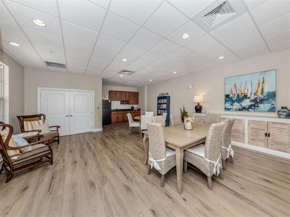 For Sale: $1,175,000 (3 beds, 3 baths, 2187 Square Feet)