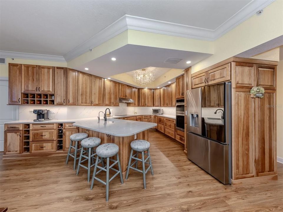 For Sale: $1,175,000 (3 beds, 3 baths, 2187 Square Feet)