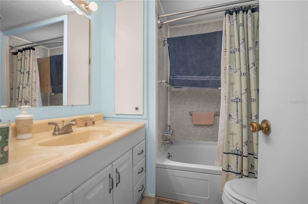 En Venta: $109,000 (2 camas, 1 baños, 890 Pies cuadrados)