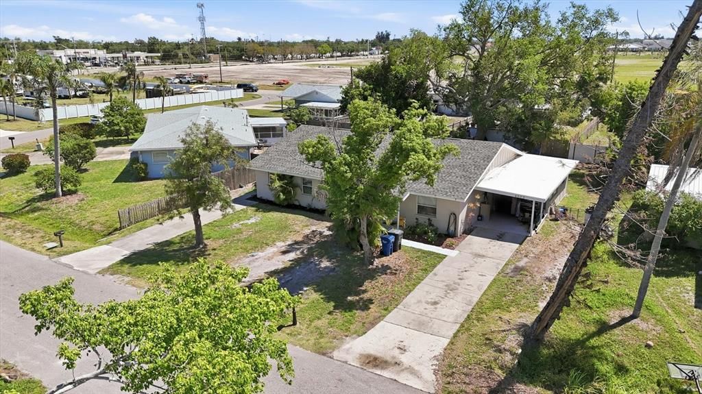 En Venta: $449,000 (5 camas, 0 baños, 2236 Pies cuadrados)