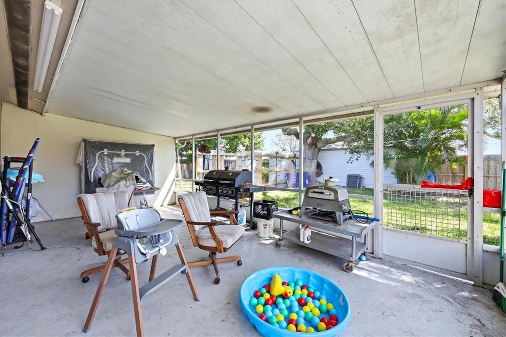 En Venta: $449,000 (5 camas, 0 baños, 2236 Pies cuadrados)