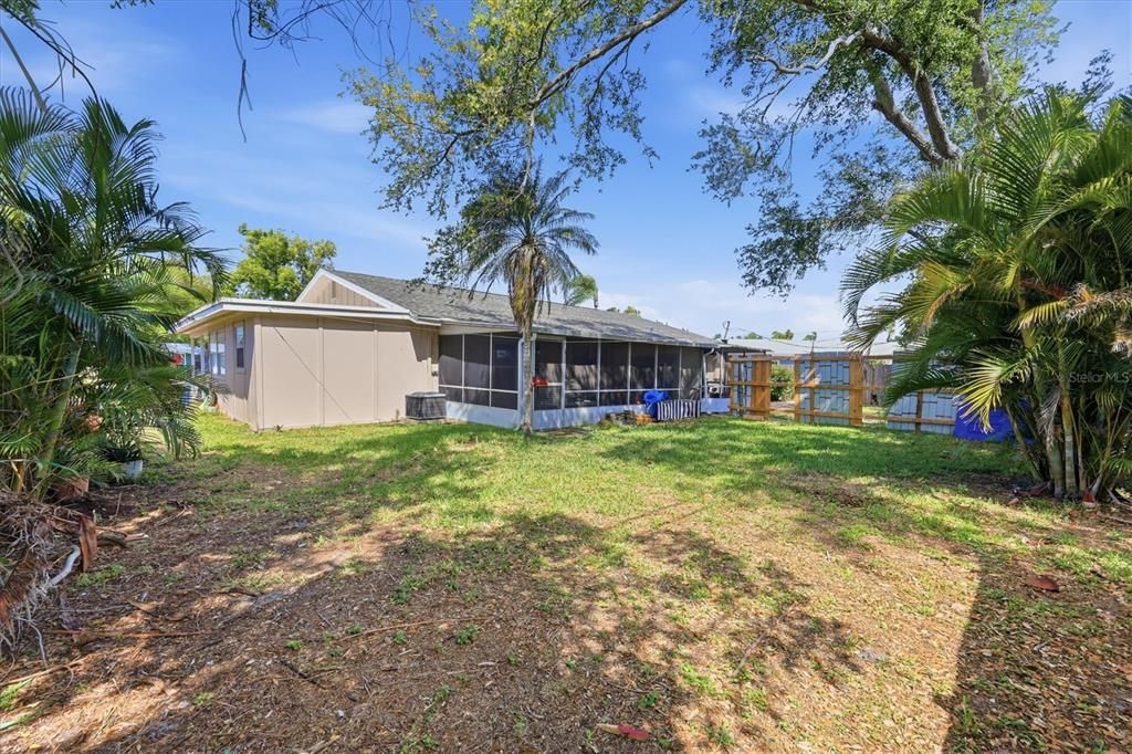En Venta: $449,000 (5 camas, 0 baños, 2236 Pies cuadrados)