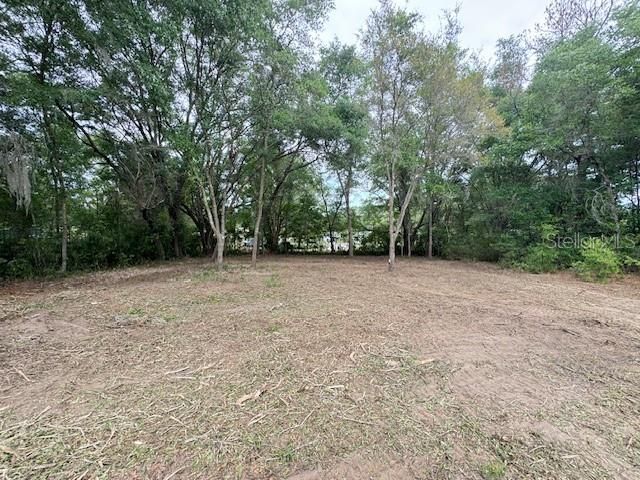 En Venta: $27,900 (0.24 acres)