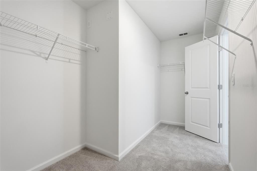 For Sale: $345,990 (3 beds, 2 baths, 1826 Square Feet)