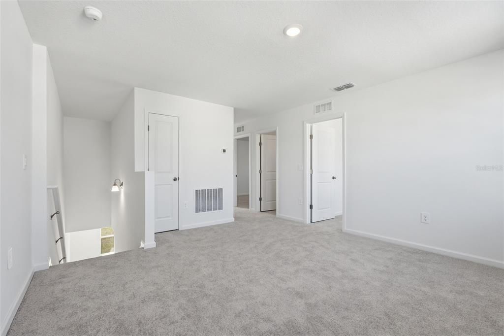 For Sale: $345,990 (3 beds, 2 baths, 1826 Square Feet)