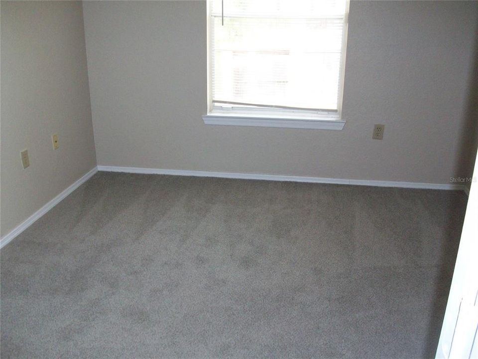 For Sale: $260,000 (3 beds, 2 baths, 1731 Square Feet)