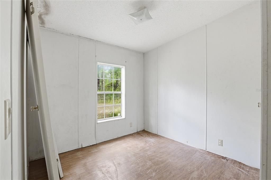 En Venta: $89,900 (3 camas, 2 baños, 960 Pies cuadrados)