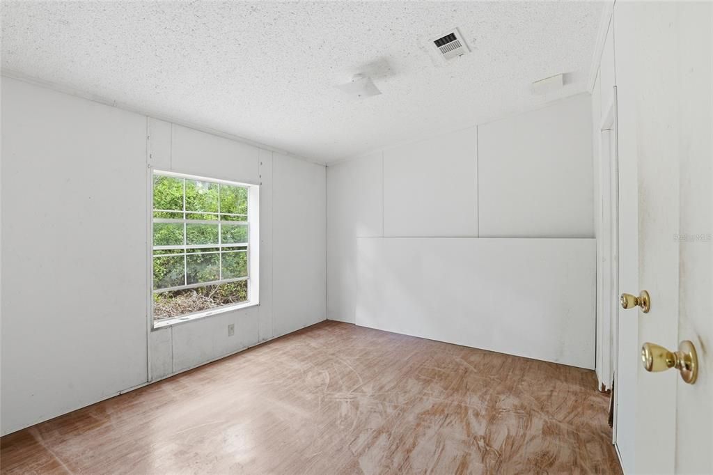 En Venta: $89,900 (3 camas, 2 baños, 960 Pies cuadrados)