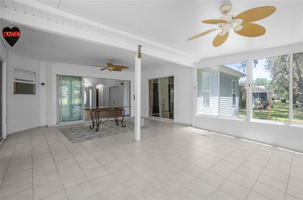 For Sale: $319,000 (2 beds, 2 baths, 1816 Square Feet)