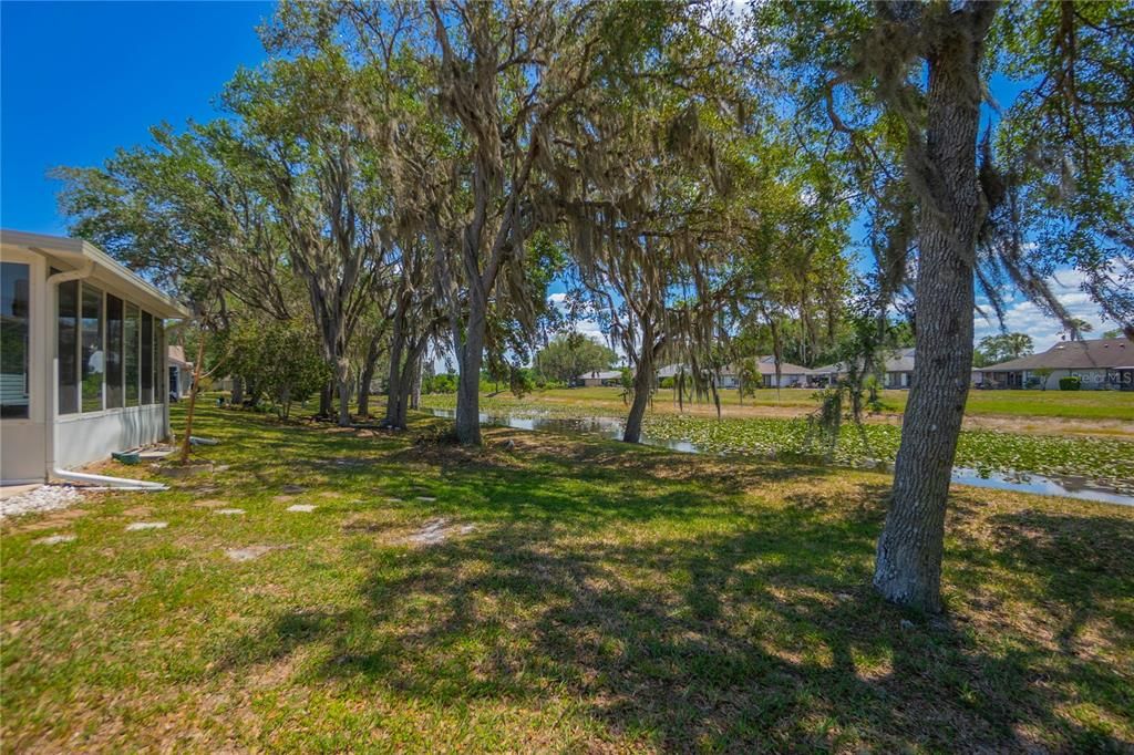 For Sale: $319,000 (2 beds, 2 baths, 1816 Square Feet)